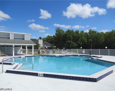6238 Timberwood Circle - Photo Thumbnail 2