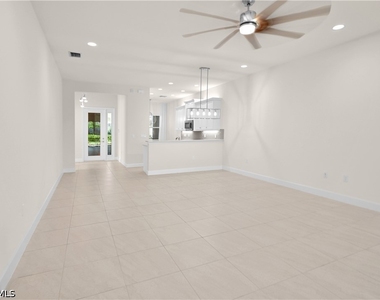 16312 Molise Place - Photo Thumbnail 5