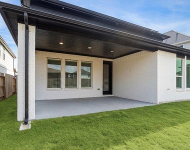 9219 Edgeberry Drive - Photo Thumbnail 25