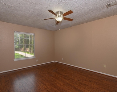 20339 Fieldtree Drive - Photo Thumbnail 15