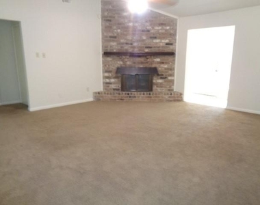 1374 Gentle Bend Drive - Photo Thumbnail 3