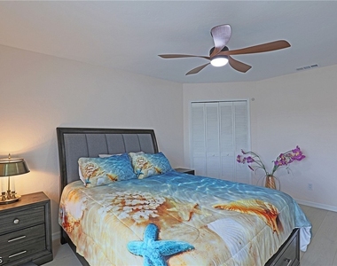 11921 Seabreeze Cove Lane - Photo Thumbnail 9