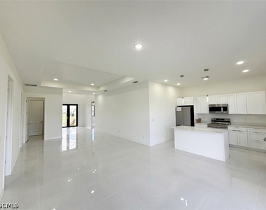 4229 Nw 32nd Street - Photo Thumbnail 17