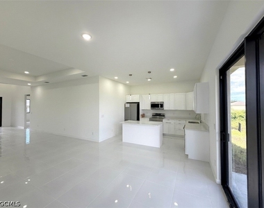4229 Nw 32nd Street - Photo Thumbnail 16