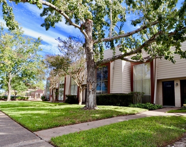 5929 Queensloch Drive - Photo Thumbnail 14
