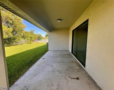 3322 Sw 17th Place - Photo Thumbnail 16