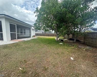 2115 Nw 19th Avenue - Photo Thumbnail 19