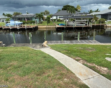 3709 Se 17th Place - Photo Thumbnail 15