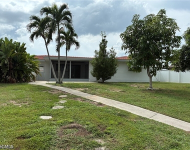 3709 Se 17th Place - Photo Thumbnail 14