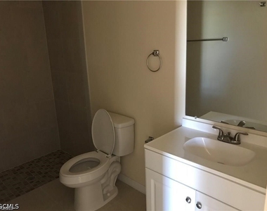 1020 Se 24th Avenue - Photo Thumbnail 5