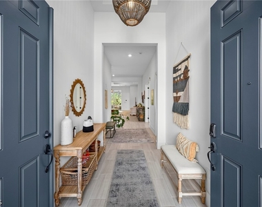 16152 Palmetto Street - Photo Thumbnail 3