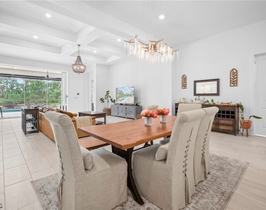 16152 Palmetto Street - Photo Thumbnail 7