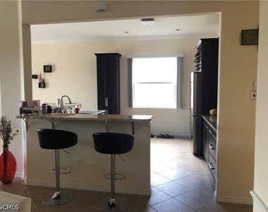 2323 Bainmar Drive - Photo Thumbnail 7