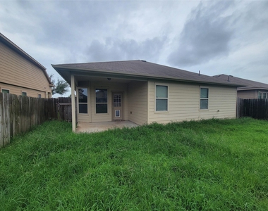 5426 Floral Valley Lane - Photo Thumbnail 25