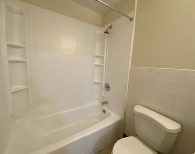 29 Capron - Photo Thumbnail 33