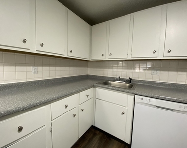 29 Capron - Photo Thumbnail 12