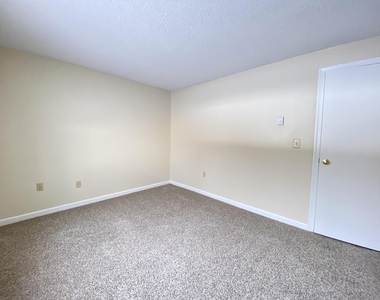 29 Capron - Photo Thumbnail 29