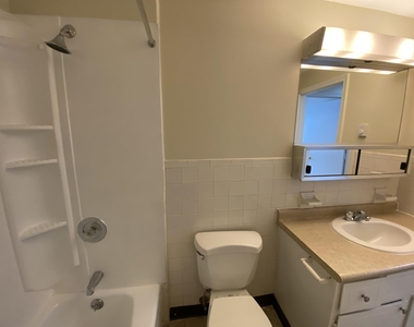29 Capron - Photo Thumbnail 32
