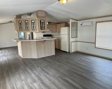 21430 Dunn - Photo Thumbnail 1