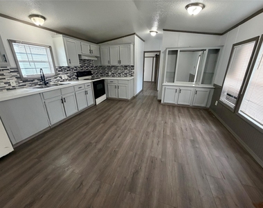 21430 Dunn - Photo Thumbnail 2
