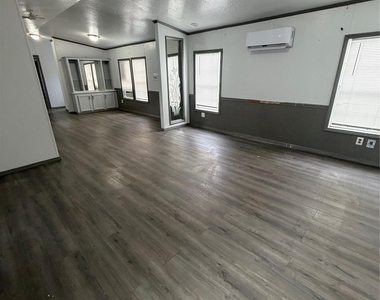 21430 Dunn - Photo Thumbnail 3