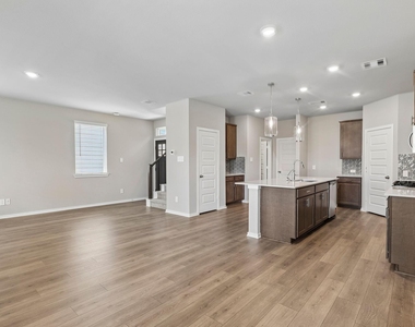 4215 Pine Springs Court - Photo Thumbnail 6