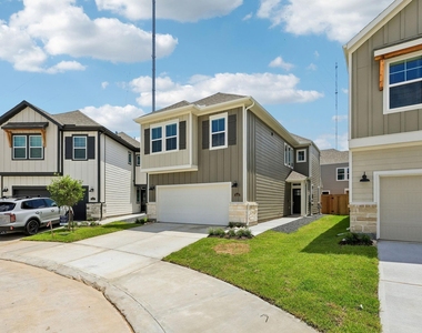 4215 Pine Springs Court - Photo Thumbnail 1
