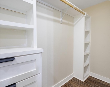 10930 Exeter Street - Photo Thumbnail 27