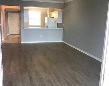 8570 Kingbird Loop - Photo Thumbnail 17