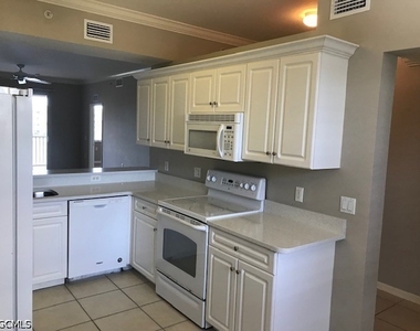 8570 Kingbird Loop - Photo Thumbnail 14