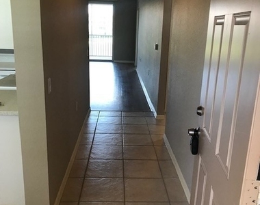 8570 Kingbird Loop - Photo Thumbnail 3