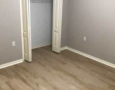 8570 Kingbird Loop - Photo Thumbnail 8