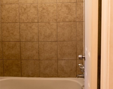 8215 Lone Bridge Lane - Photo Thumbnail 9