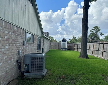 11702 Brighton Lane - Photo Thumbnail 1