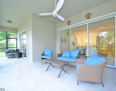 9097 Cherry Oaks Trail - Photo Thumbnail 15