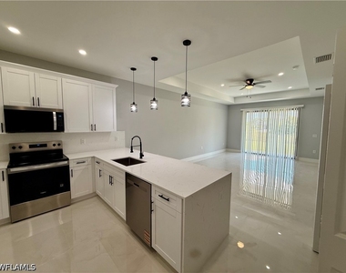 123 Jenna Avenue S - Photo Thumbnail 13
