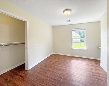 7521 Blue Jay Drive - Photo Thumbnail 8