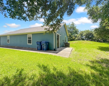 7521 Blue Jay Drive - Photo Thumbnail 11