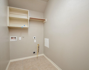 5205 Kendall Glen Court - Photo Thumbnail 43