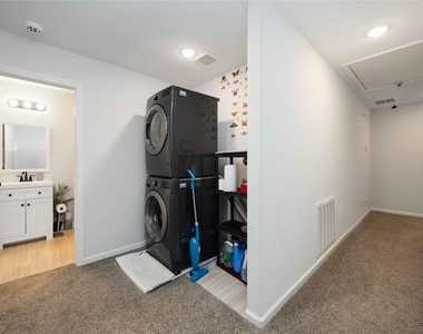 5111 Firnat Street - Photo Thumbnail 23