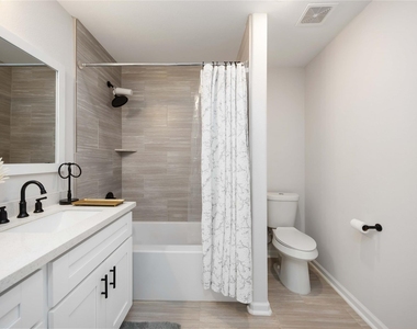 5111 Firnat Street - Photo Thumbnail 18