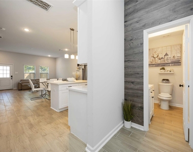5111 Firnat Street - Photo Thumbnail 3
