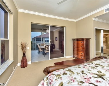 9111 Southmont Cove - Photo Thumbnail 12