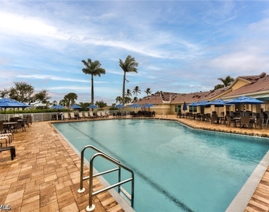 9111 Southmont Cove - Photo Thumbnail 23