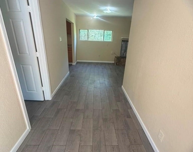 17718 E Strack Drive - Photo Thumbnail 1