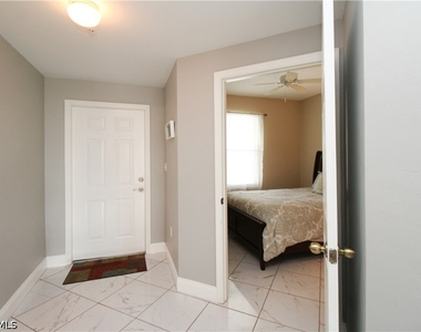 519 Roma Court - Photo Thumbnail 13
