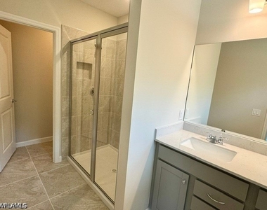 27899 Radiant Court - Photo Thumbnail 7
