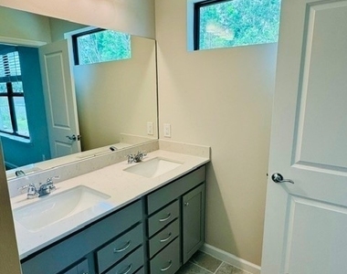 27899 Radiant Court - Photo Thumbnail 8