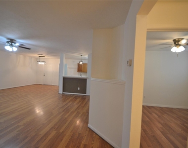 5126 Riverwood Drive - Photo Thumbnail 9