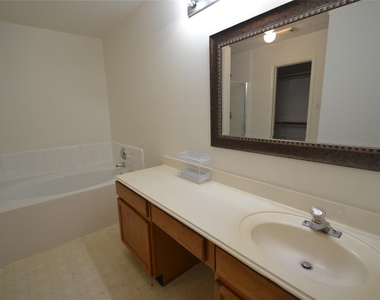 5126 Riverwood Drive - Photo Thumbnail 32